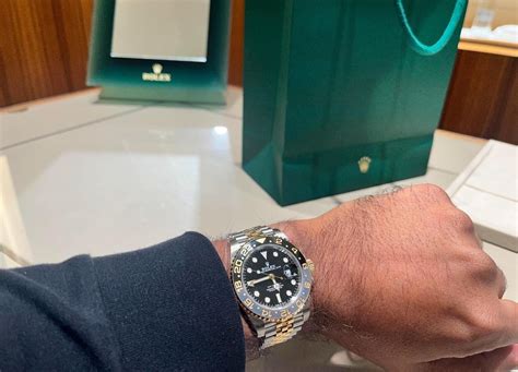 rolex bruin goid|who buys Rolex watches.